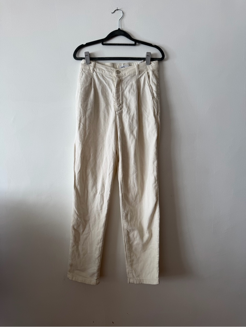 Zara Women’s Ecru Tailored Cotton Pants Ecru straight leg textured pants Small